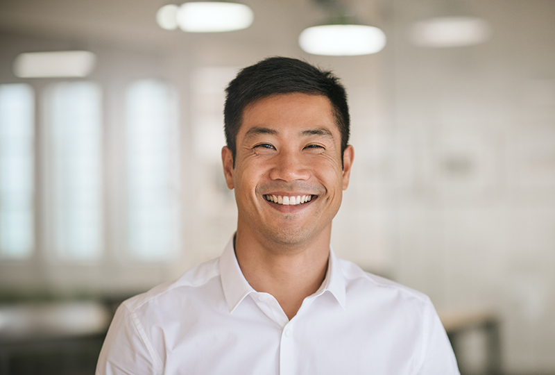 Magic Touch Orthodontist | Crowding, Facial Imbalance and Damon Braces